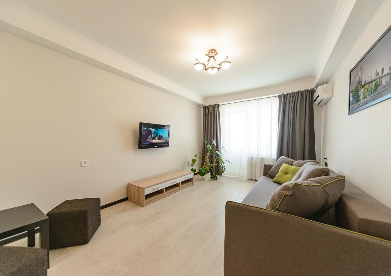 Artal Apartment On Iordanskaya 22 Kyjev Exteriér fotografie